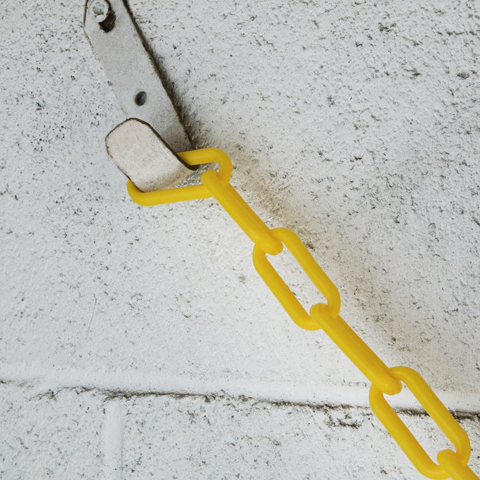 Yellow Plastic Safety Chain 6mm x 10 meter roll plastic link warning chain AU