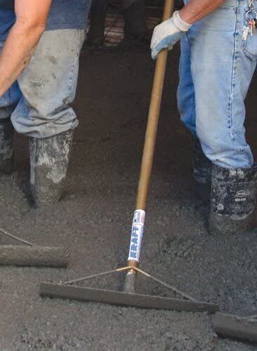 Concrete Placer Rake Wide Cementer Tool 500*100mm Aluminium Blade Master Finish