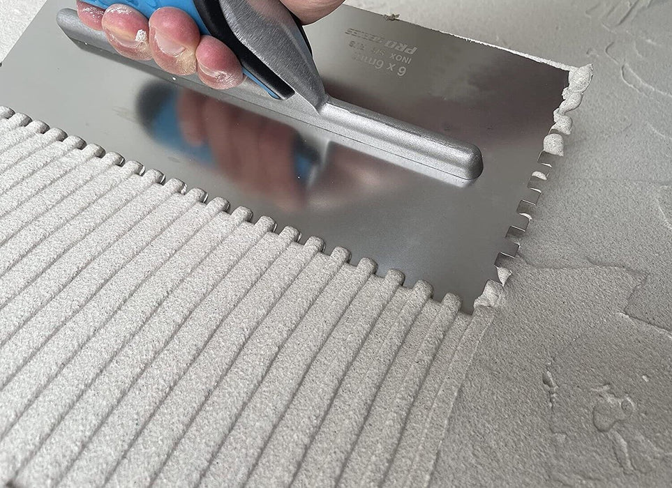 Force pro 10mm Carbon steel Blade  Notched Trowel - SIGNETS Soft Grip