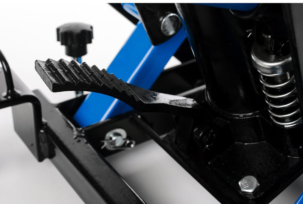 Force pro 680KG HYDRAULIC ATV/ MOTORCYCLE/ SMALL GARDEN MACHINERY LIFT