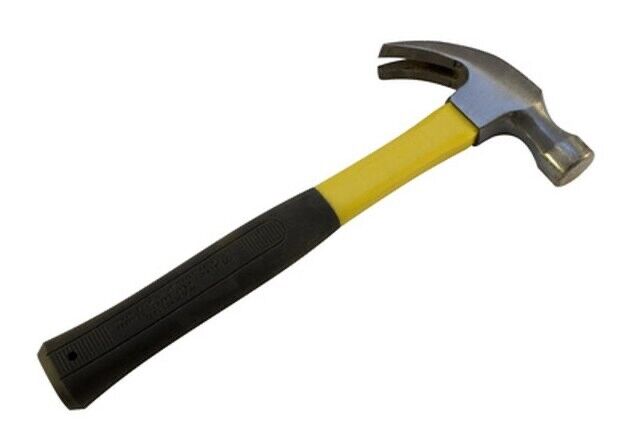 PK TOOLS 20OZ. Smooth Face CLAW HAMMER FIBERGLASS HANDLE