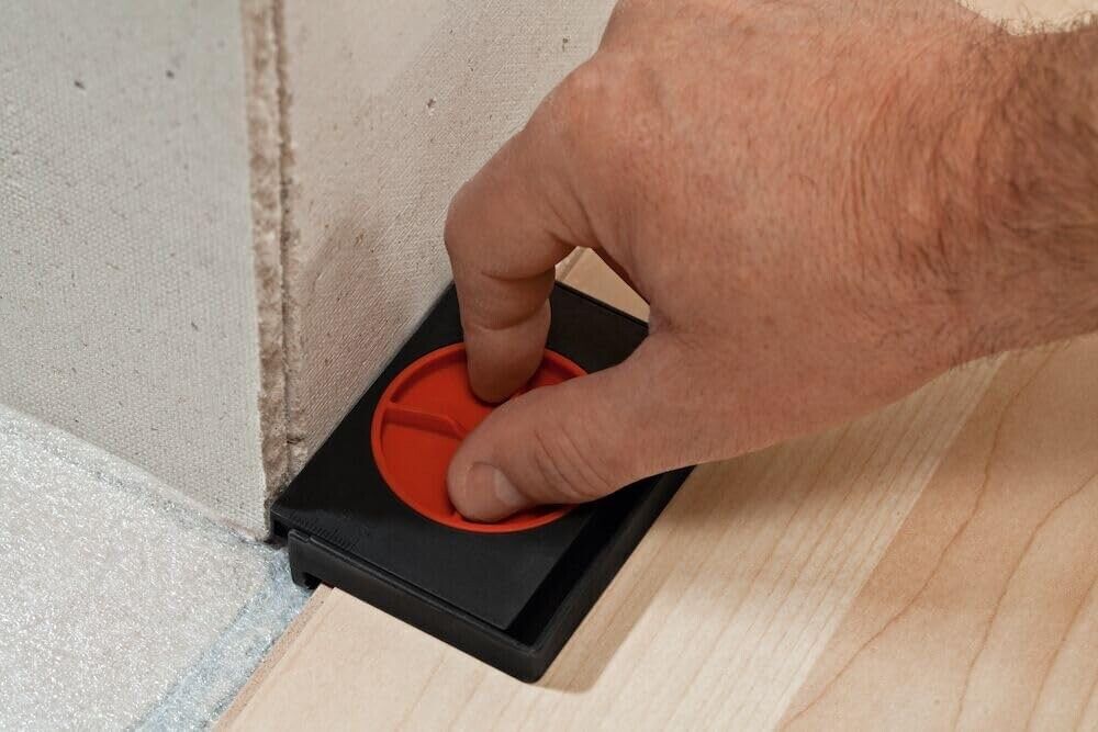 BESSEY Adjustable Floating Floor Spacer Kit-4Pack-Parquet Laminate Panel