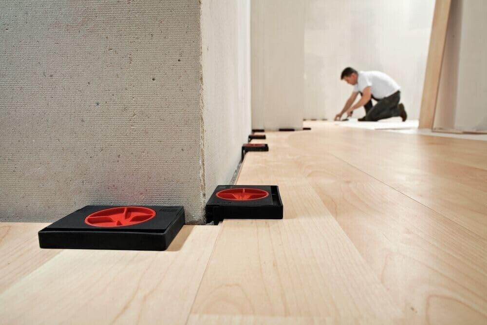 BESSEY Adjustable Floating Floor Spacer Kit-4Pack-Parquet Laminate Panel